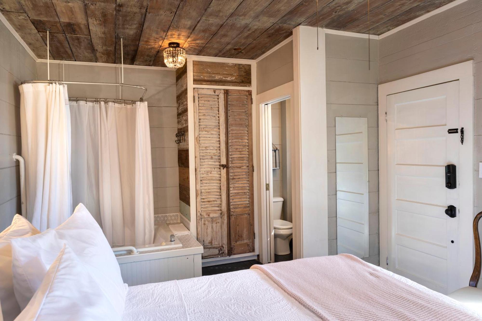 Katy House Bed And Breakfast Smithville Екстер'єр фото